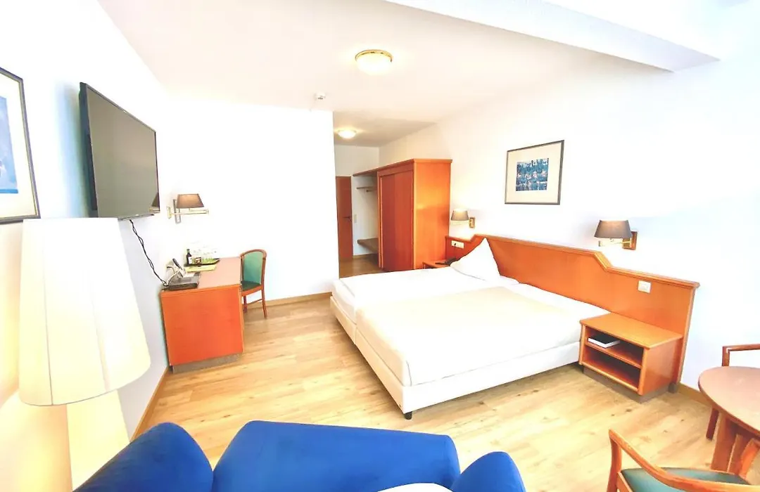 Hotel Garni Rebgarten-1