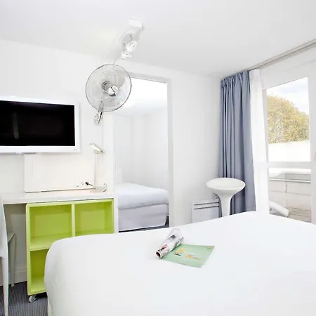 Sure Hotel by Best Western Bordeaux Aéroport-3