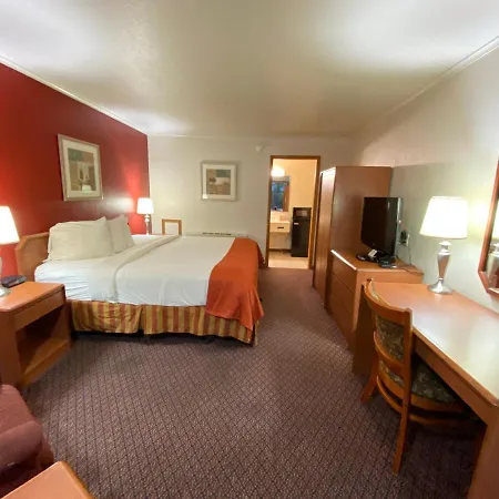 Fort Hays Inn-3