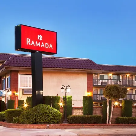 Ramada By Wyndham Pasadena-2