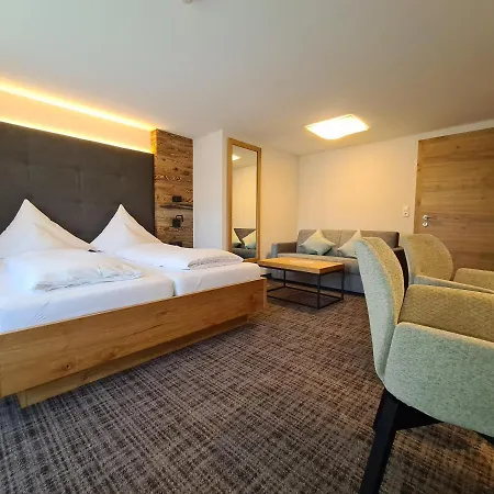 Hotel Bergblick-2