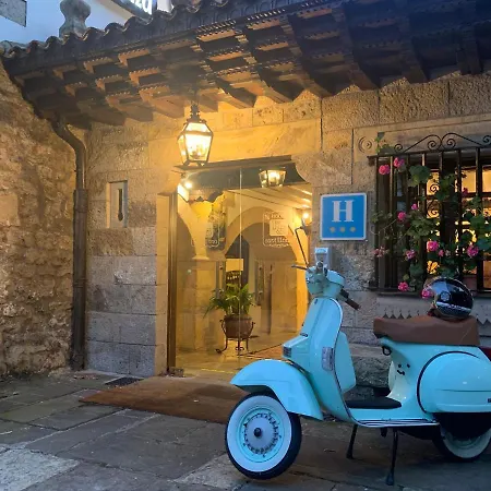 Hotel Santillana-3