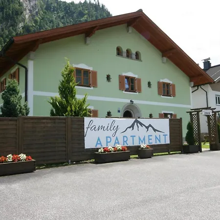 Familienappartements Eder - Free Entry To Tauern Spa Kaprun Included-3