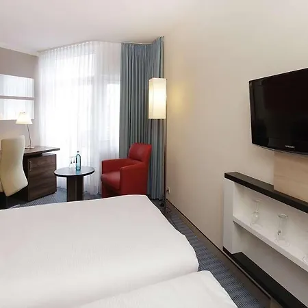 Hotel Hplus Koeln-Bruehl-3