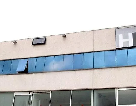 Hotel Izelai-2
