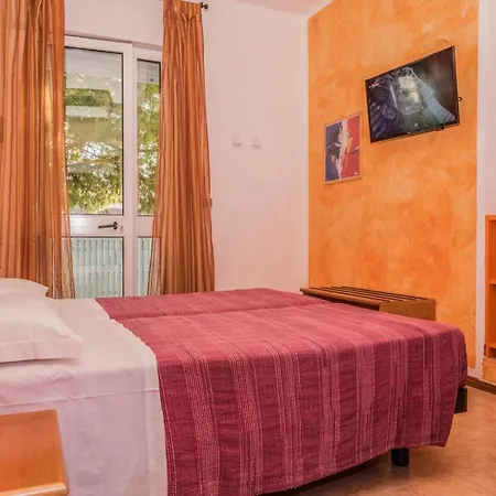 Hotel Nuova Graziosa-3