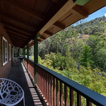 Buckeye Tree Lodge-2