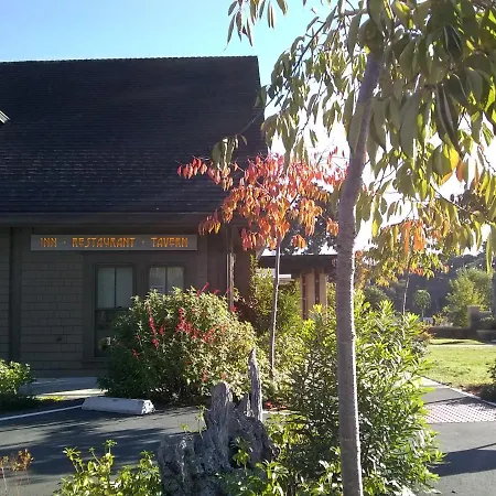 Noyo Harbor Inn-2