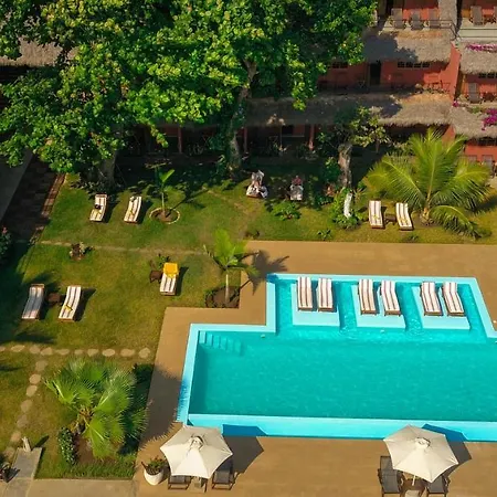 Nosy Lodge-3