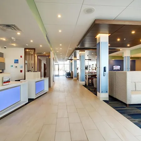 Holiday Inn Express & Suites Galesburg By Ihg-3