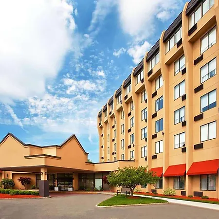 Baymont By Wyndham Meriden-2