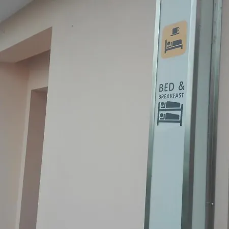 Vistafreita- Rooms & Suites-3