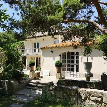 Le Mas des Agapes-2