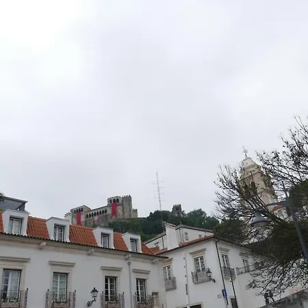 Guest House Eça - Centro Histórico Leiria-2