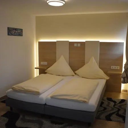 Hotel Mezzero-2