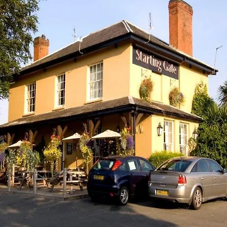 Premier Inn Hereford Holmer-3