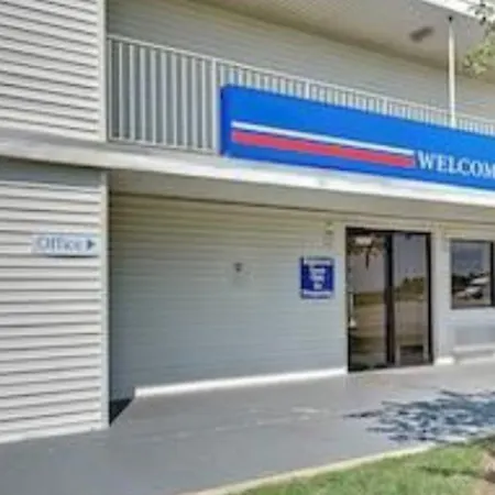 Motel 6 Chicago Southwest - Aurora-2