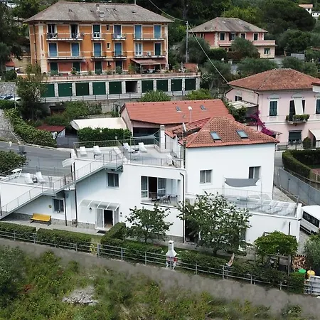 Bed&Breakfast 4U PARCHEGGIO INTERNO-2