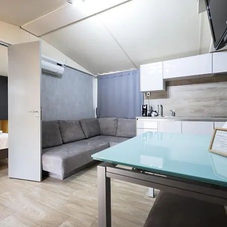 Ms Estrada Mobile Homes-3