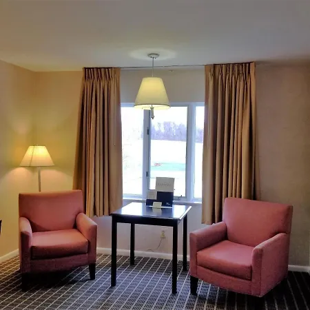 Ramada By Wyndham Washington-2