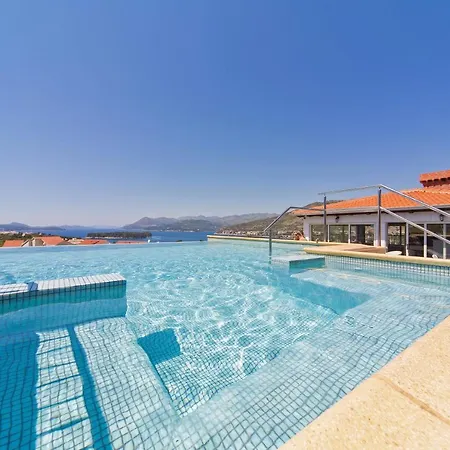 Villa Antea Apartments With Free Parking-2