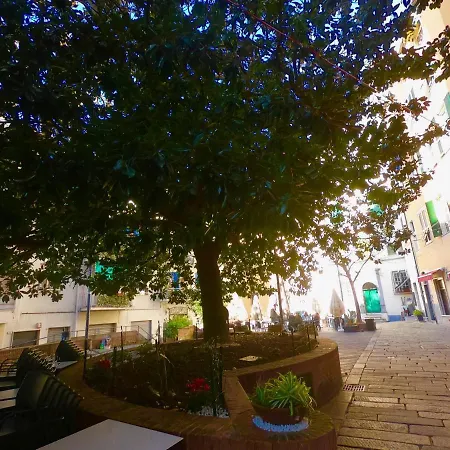 Central Savona B&B-2