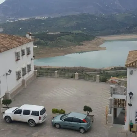 Apartamento Mirador en la Plaza de Zahara-2