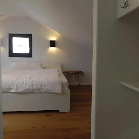 Milchhaus Zimmer - Tiny House-3