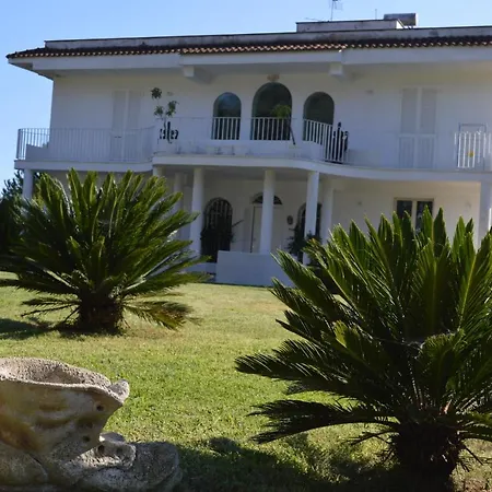 Casa Blanca B&B-3