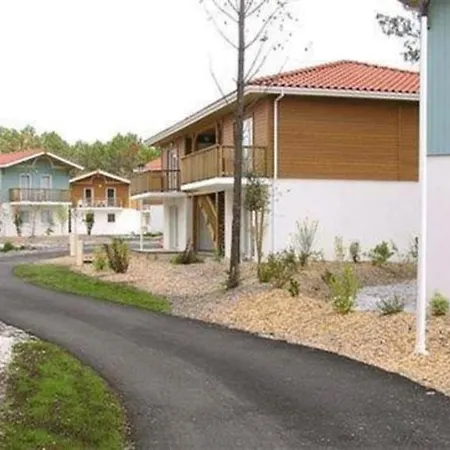 Laouchet Le Hameau des Grands Lacs-3