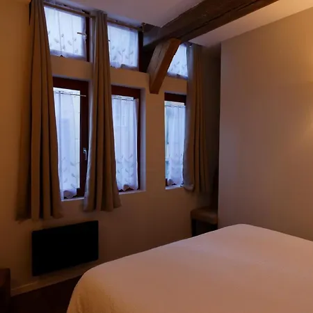 Appart'Hôtel Sainte Trinité-2
