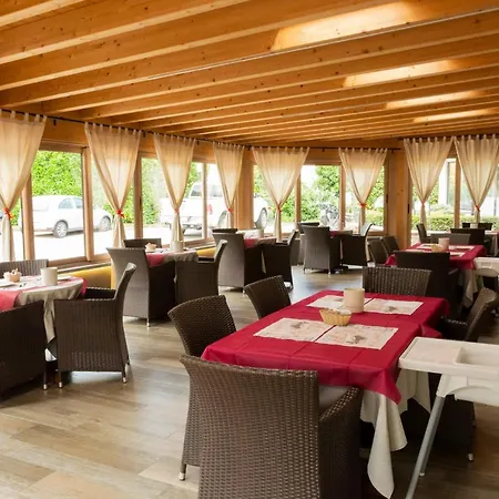 Hotel Camping Europa-2