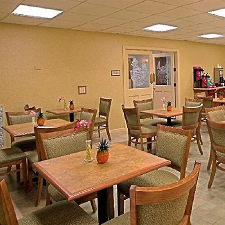 Days Inn By Wyndham Blacksburg Conference Center-2