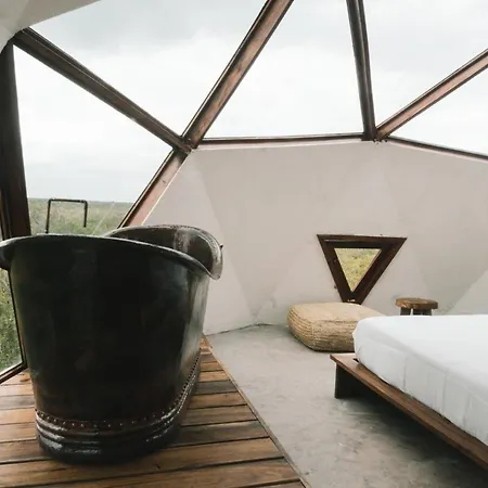 Mamasan Treehouses & Cabins-3