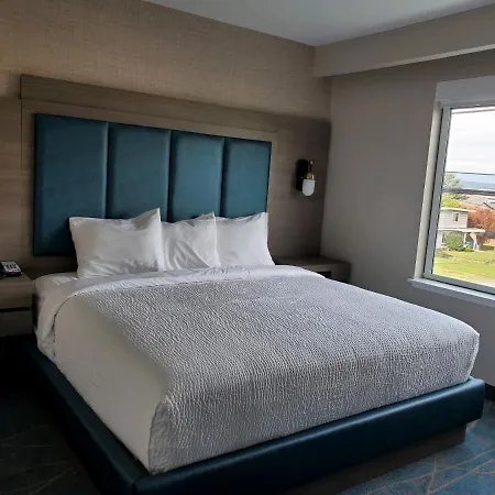 Salish Inn-3