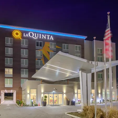 La Quinta By Wyndham Mobile-3