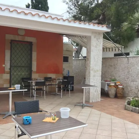 “Angel Bay b&b Punta Prosciutto” is located in the heart of Punta Prosciutto-3