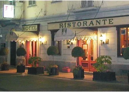 Hotel Regina-3