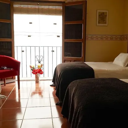 Suitesmagistral Bed And Breakfast-3