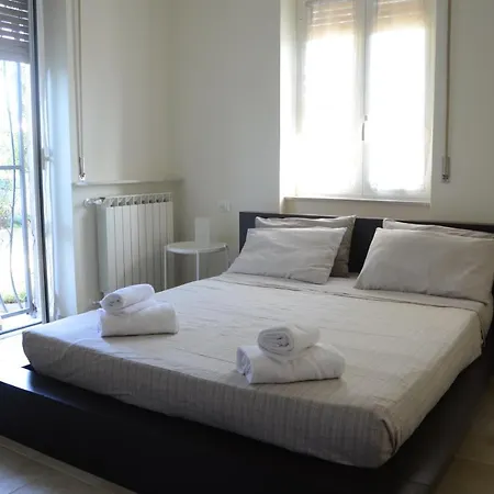 Calicantus Bed And Breakfast-2