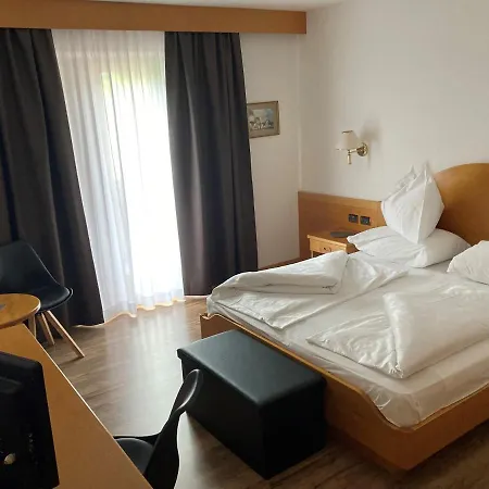 Hotel Simpaty-3