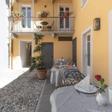 Antico Borgo B&B Cannobio-3
