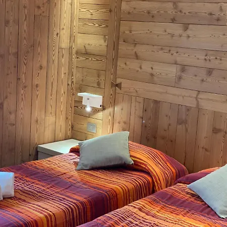 Sottosopra Alps Apartments & Rooms Ski & Bike Room-2