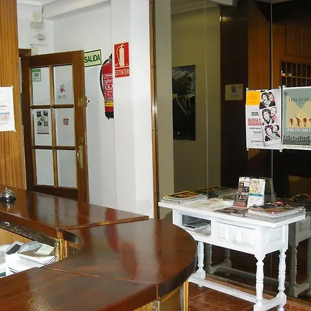 Hostal Residencia Avenida-3