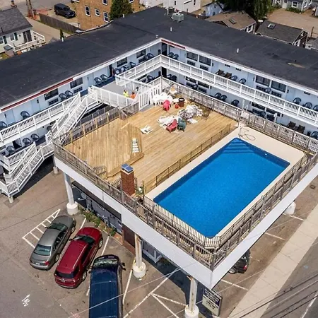 Hampton Harbor Motel-3