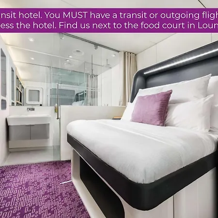 YOTELAIR Amsterdam Schiphol Transit Hotel-3