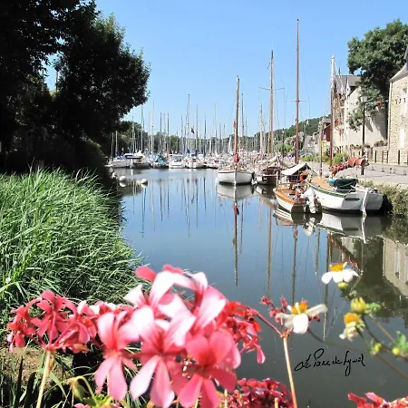 Le Parc De Lywel-3