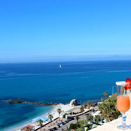 Hotel Terrazzo Sul Mare-3