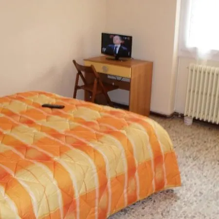 Borno B&B-2