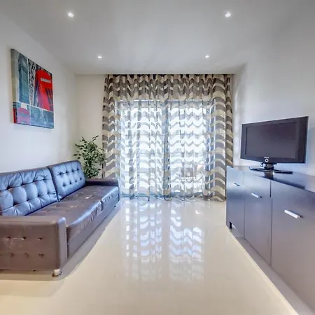 Apartamentos 7 Saias Marginal-2